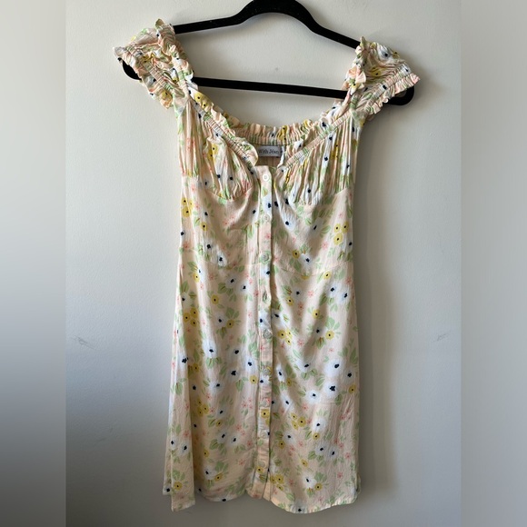 With Jéan Isabel Dress - Picture 1 of 11